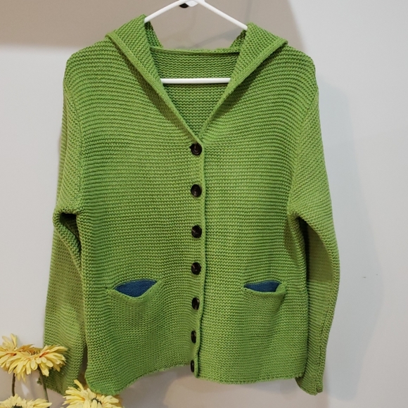 MISSLOOK Sweaters - NWOT- Lime Green Sweater w/hoodie